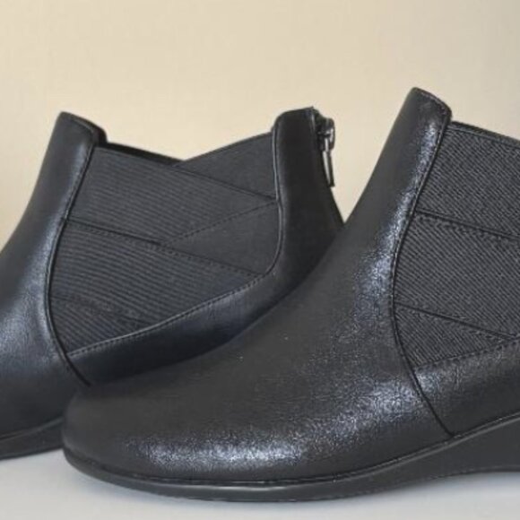 New Aerosole Above All boot. - Picture 1 of 8